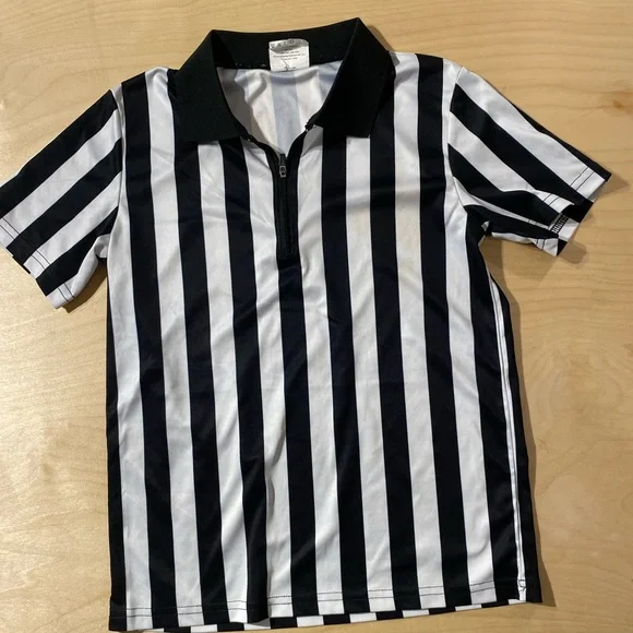 Black and White Striped Kid’s Shirt Large (NI) - Picture 1 of 6